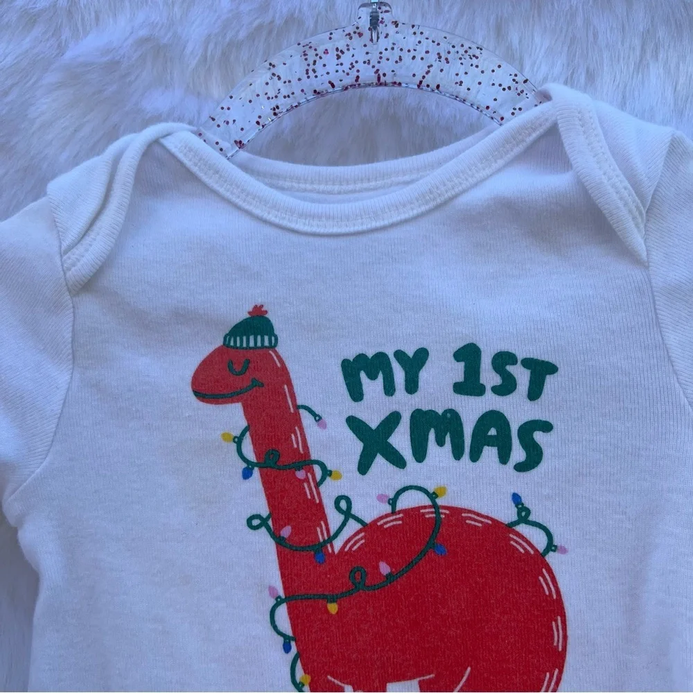Old Navy My First Christmas Long Sleeve Bodysuit DINO/onesie. Christmas/head elf